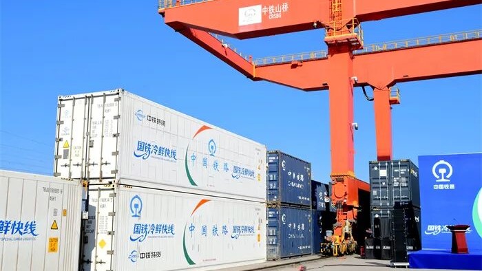 国铁冷鲜快线1.jpg